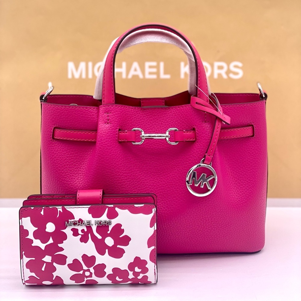 Michael Kors Carson Small Leather Satchel Crossbody and Wallet Set - Picture 13 of 13